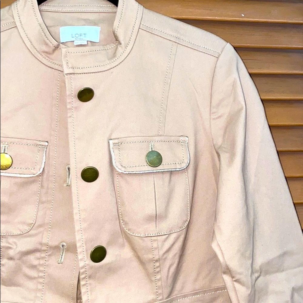 Jacket - Picture 3 of 4